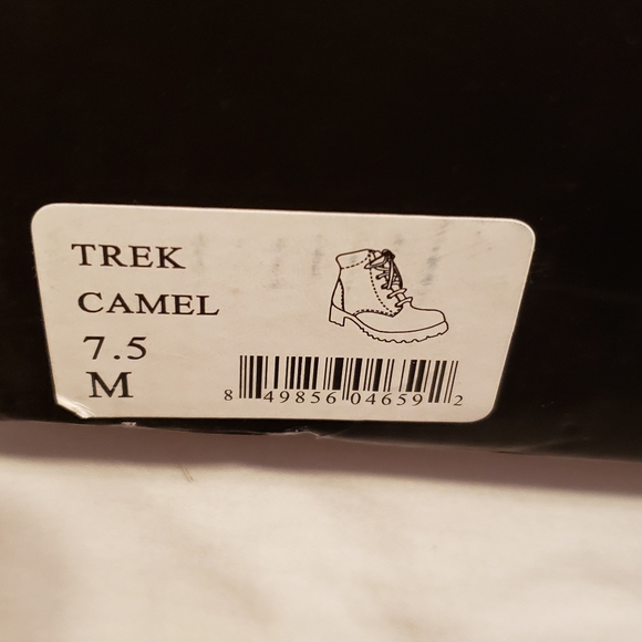 Dolce by MOJOMOXY,  TREK boots, SZ 7.5M, NIB - Picture 6 of 7